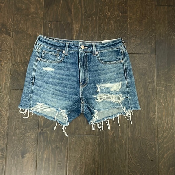 American Eagle comfort stretch waist band Tomgirl shorts - Picture 1 of 3